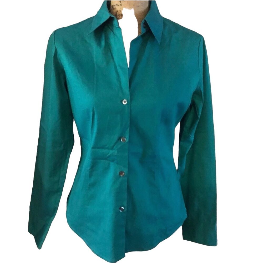 New York & Company Women’s Green Button Down Dress Blouse, Size Small. No Flaws